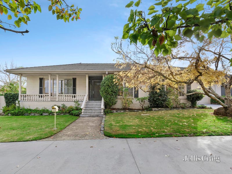 2/31 Monomeath Avenue, Canterbury, VIC 3126