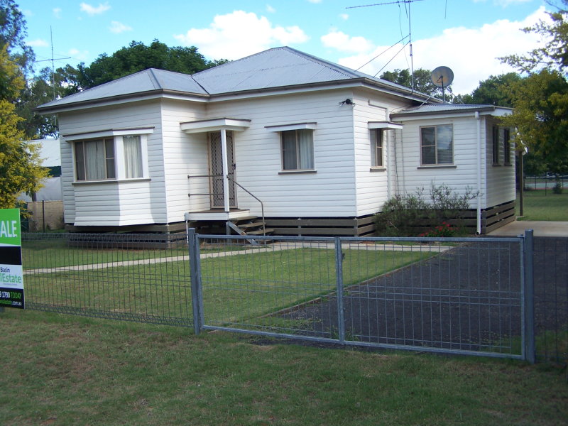 38 Durah Street, Chinchilla, QLD 4413