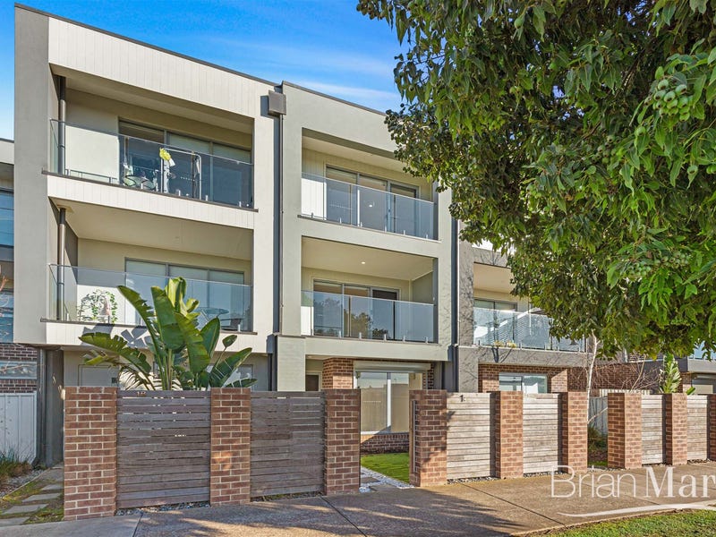 1C Thomas Carr Drive, Tarneit, Vic 3029 Property Details