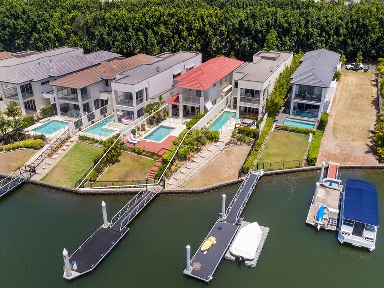 2236 Glengallon Way, Hope Island, Qld 4212 House for Sale