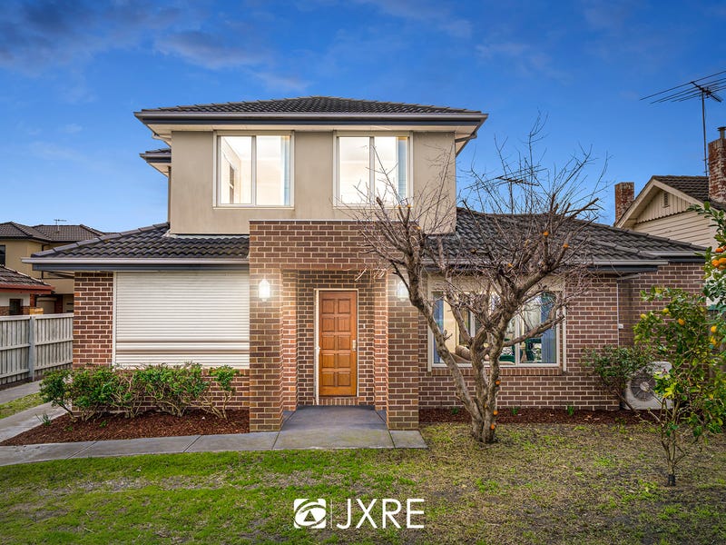 Real Estate & Property for Sale in Oakleigh, VIC 3166