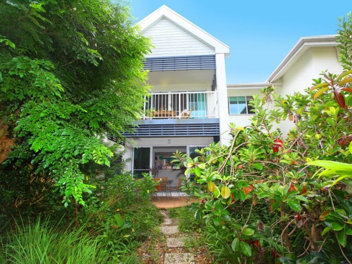 3123 Royal Pines Resort, Benowa, Qld 4217 Property Details