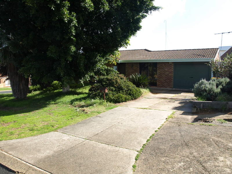 32 SHELLEY WAY, Munster, WA 6166 Property Details