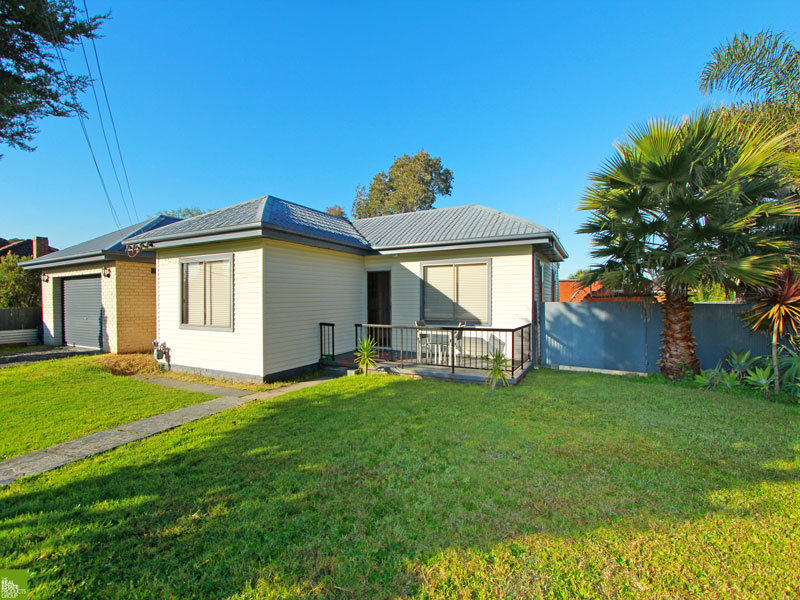4 Hoskins Avenue, Warrawong, NSW 2502 Property Details