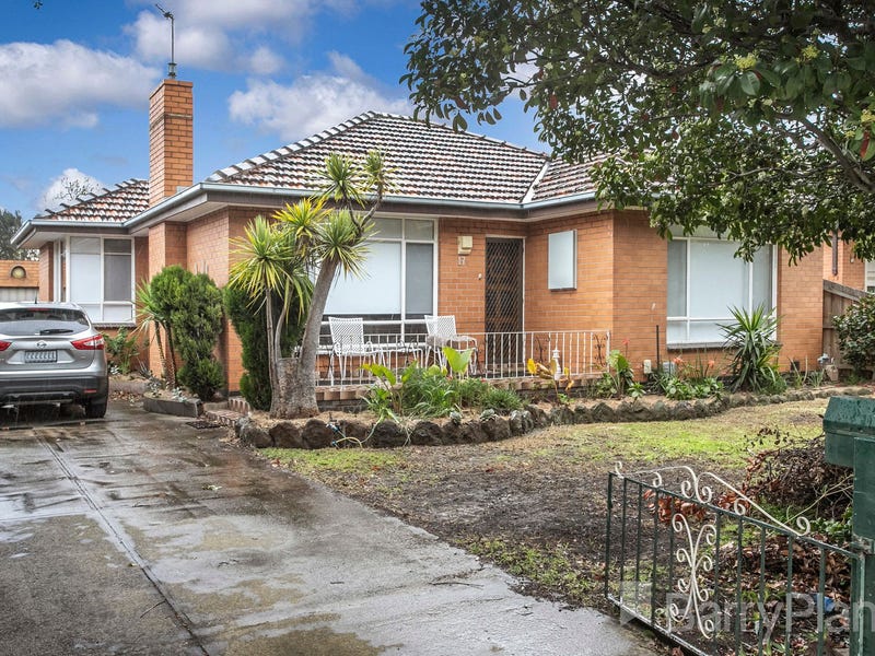 17 Krambruk Street, Sunshine West, VIC 3020 - realestate.com.au