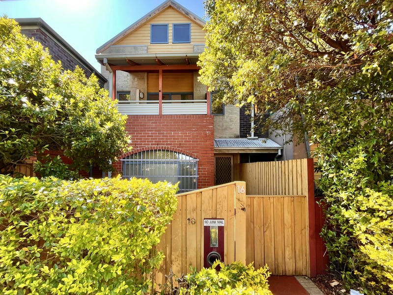 16 Linwood Street, Maryville, NSW 2293