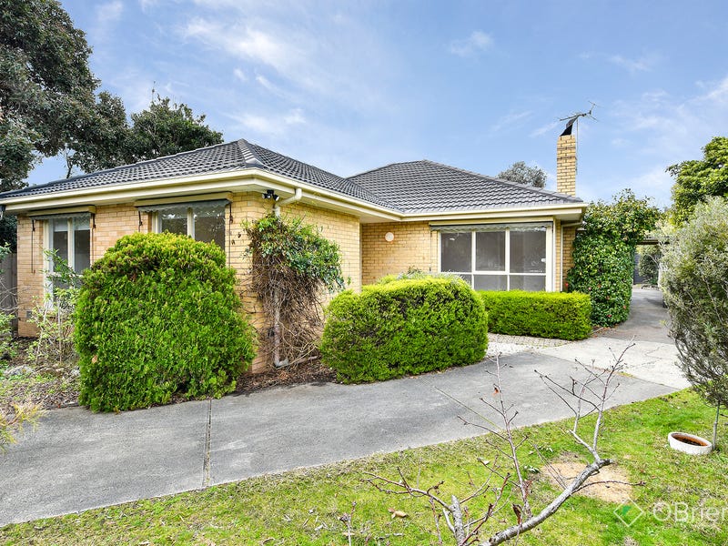 73 Kananook Avenue, Seaford, VIC 3198