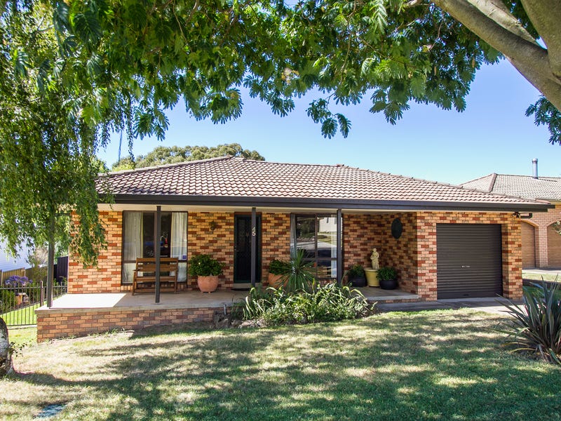 45 BLETCHINGTON STREET, Orange, NSW 2800 Property Details