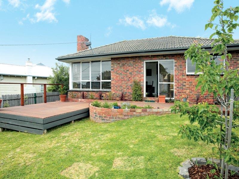 4/3638 White Street, Mordialloc, Vic 3195 Property Details