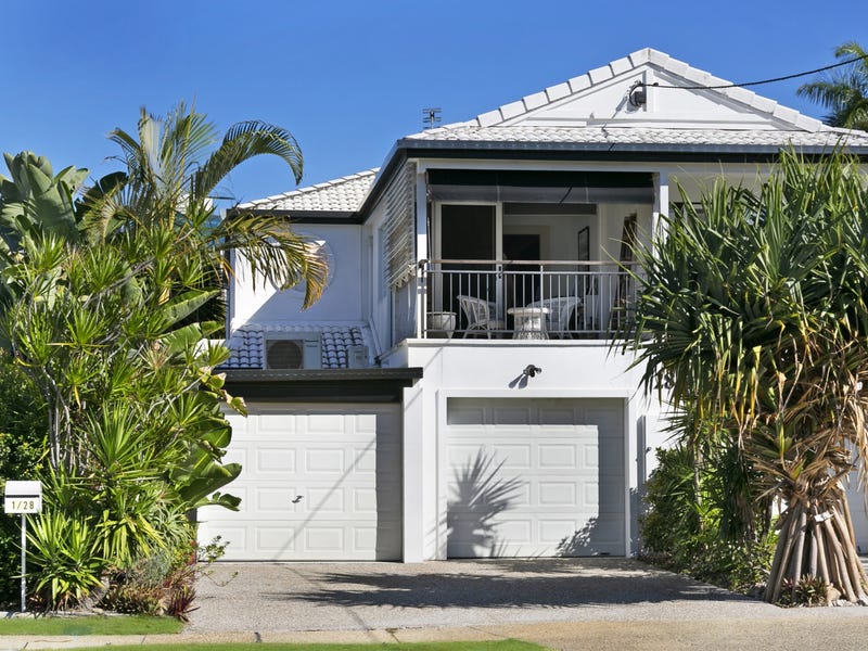 1/28 Mawarra Street, Chevron Island, Qld 4217 Villa for Sale