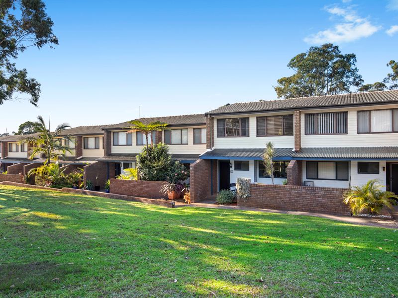 18/12 Parker Avenue, Surf Beach, NSW 2536