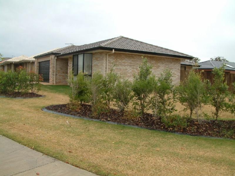 234 Bestmann Road, Sandstone Point, QLD 4511