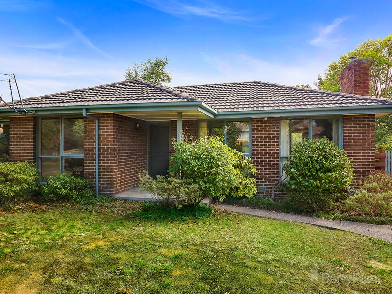 5 Broughton Avenue, Croydon, Vic 3136