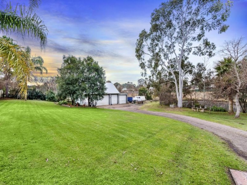 24 Golden Valley Drive, Glossodia, NSW 2756 Property Details