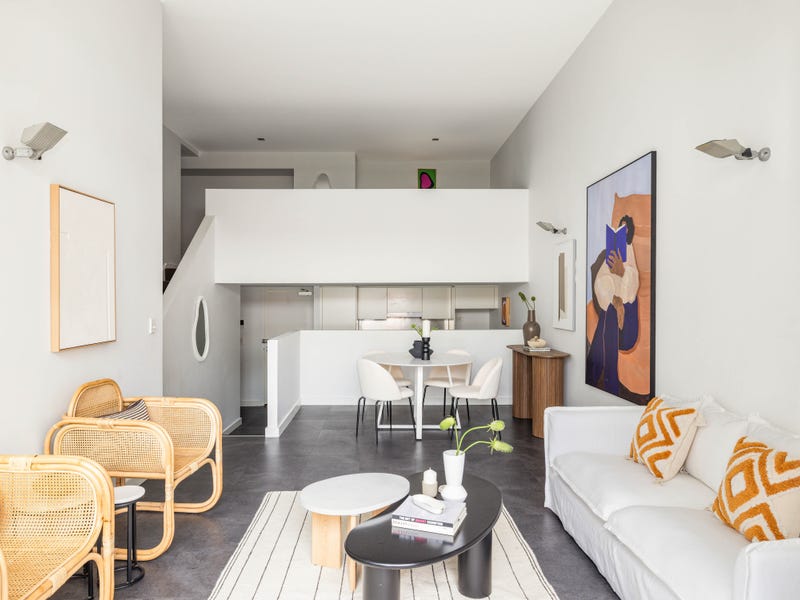 4/25 Barr Street, Camperdown, NSW 2050 - Property Details