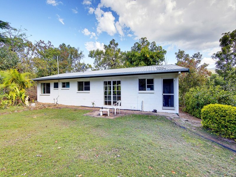22 Mount Elliot Drive, Alligator Creek, QLD 4816