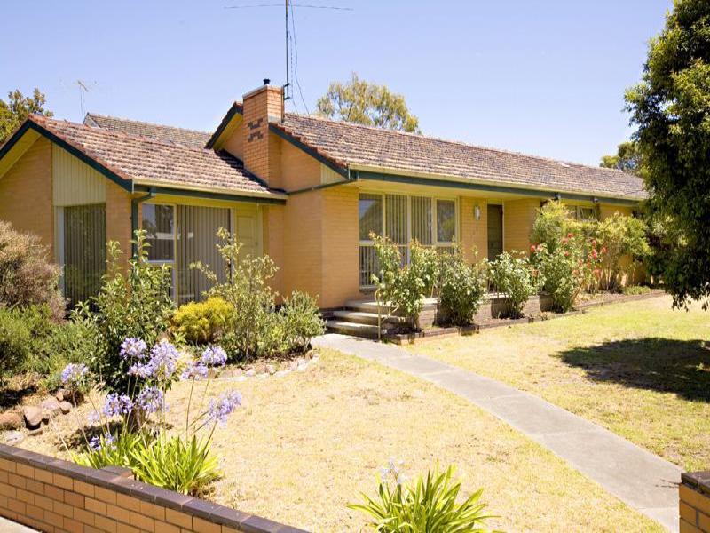 102 South Valley Road, Highton, Vic 3216 Property Details