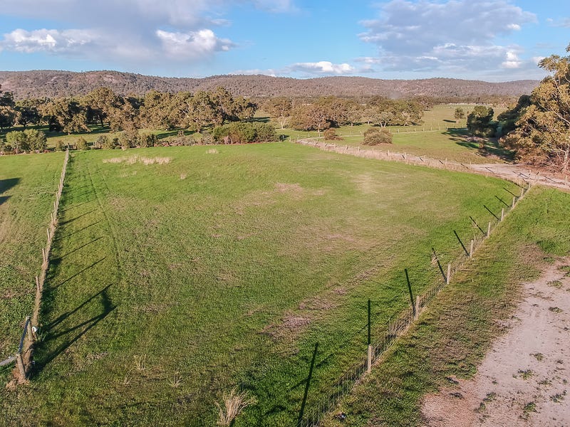 80 Rangeview Loop, Serpentine, WA 6125