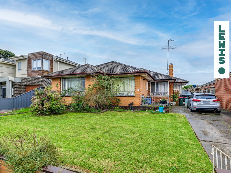 12 Westminster Drive, Avondale Heights, VIC 3034