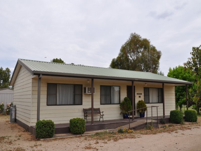 26 Pye Street, Eugowra, NSW 2806 Property Details