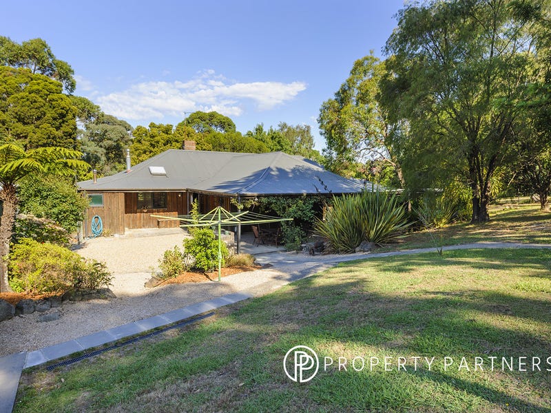 95 Walker Road, Seville, Vic 3139 House for Sale