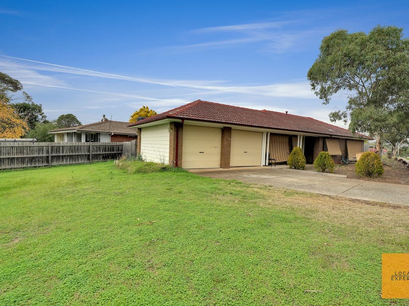 5 Carberry Drive, Kurunjang, Vic 3337 House for Rent