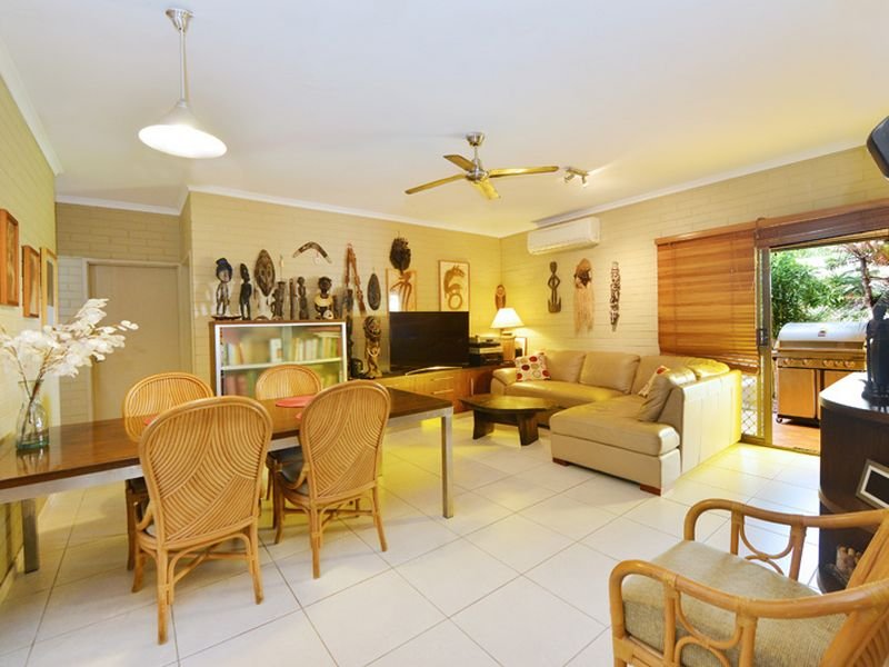 2/2 Holden Close, Whitfield, QLD 4870