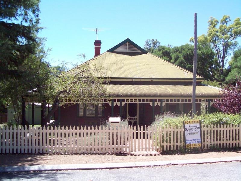 699 Jarrahdale Road, Jarrahdale, WA 6124