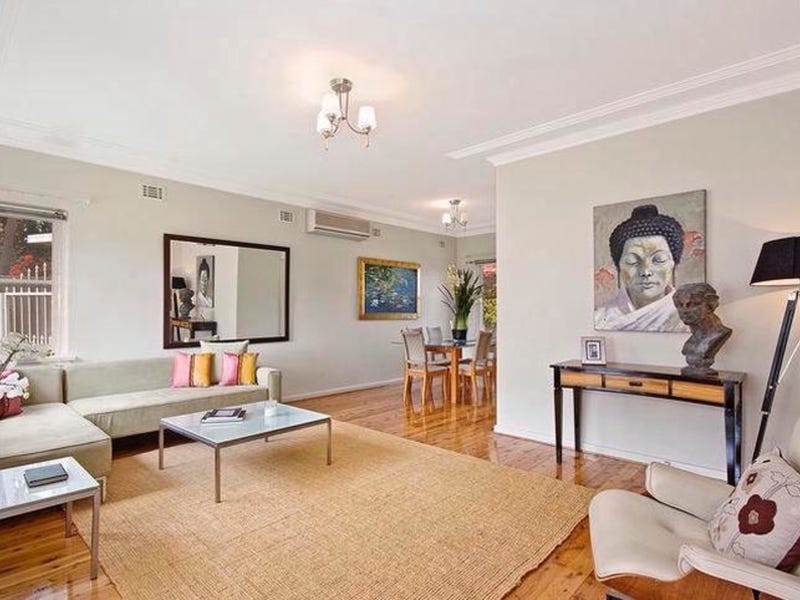 11 Braeside Crescent, Earlwood, NSW 2206 Property Details