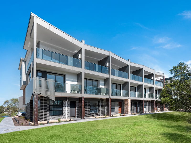 10/52B Waterway Boulevard, Doreen, Vic 3754 Property Details