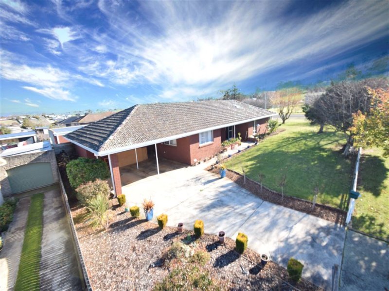 94 Westbury Place, Deloraine, Tas 7304 Property Details