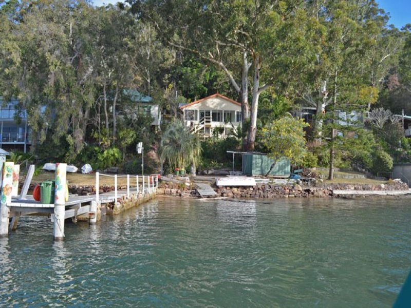 24 Riverview Avenue, Dangar Island, NSW 2083