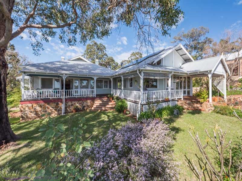 32 View Terrace, Darlington, WA 6070