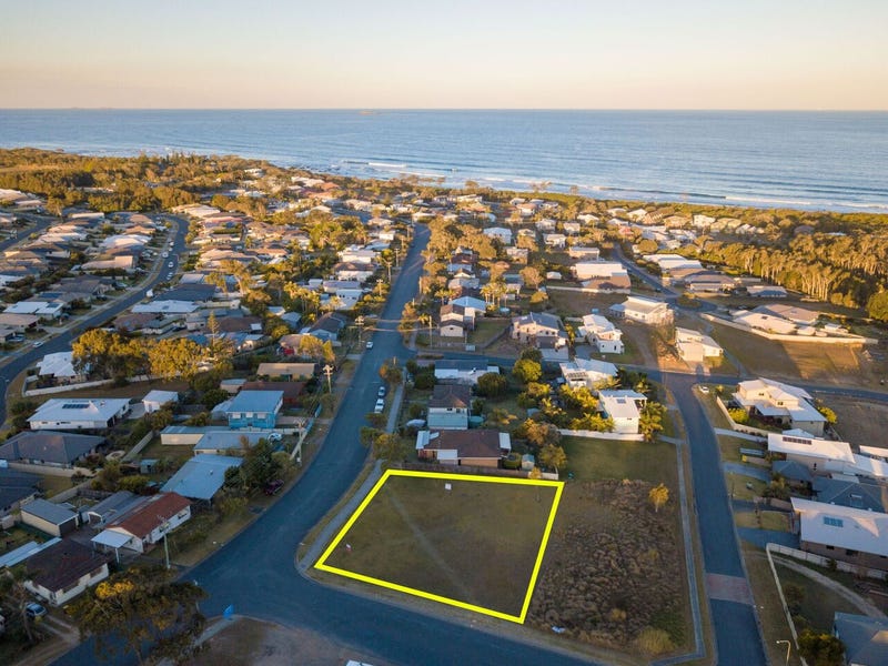 17 Pacific Street, Corindi Beach, NSW 2456