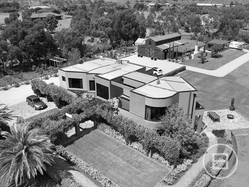 Houses for Sale in Hopetoun Park, VIC 3340