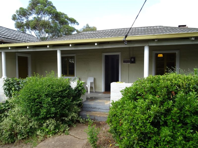 10 Watts Street, Wandering, WA 6308