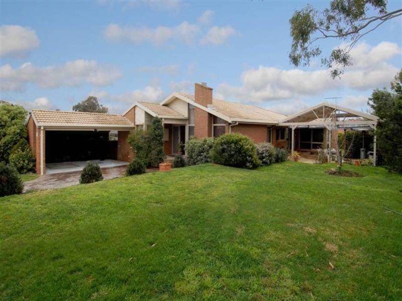 23 Stewarts Lane, Sunbury, Vic 3429 Property Details