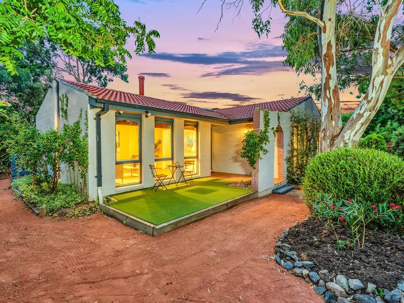 90 Gallagher Street, Kambah, ACT 2902