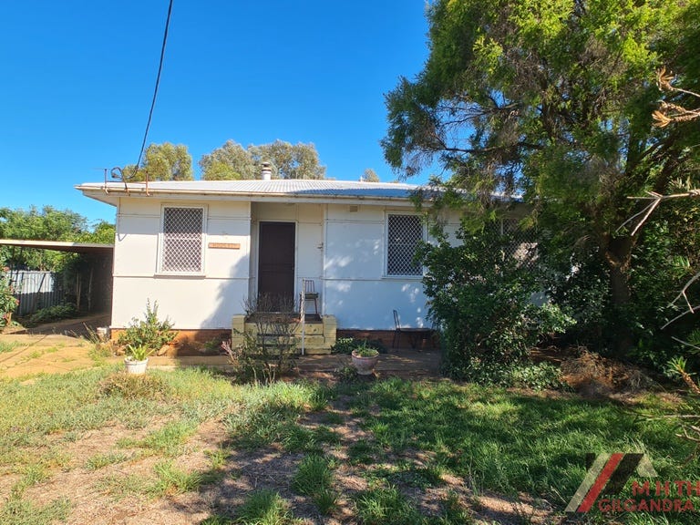 27 Wamboin Street, Gilgandra, NSW 2827 Property Details
