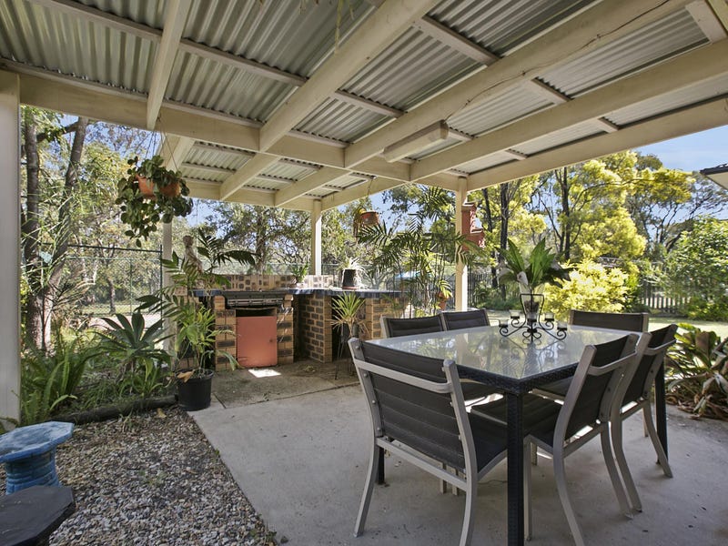 57 Cadogan Street, Carindale, QLD 4152