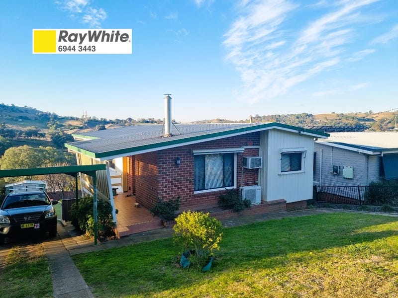 19 Francis Avenue, Gundagai, NSW 2722 House for Sale