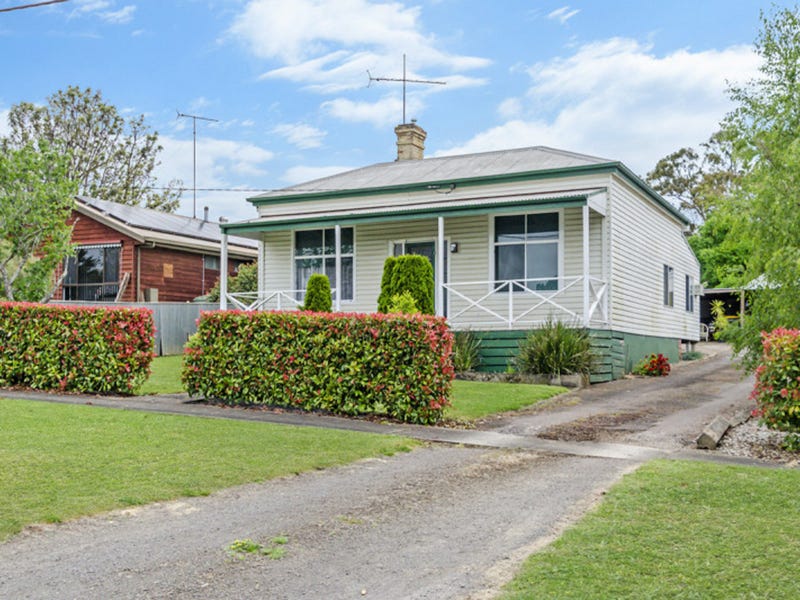 5 Mannett Street Hamilton Vic 3300 Realestate Com Au