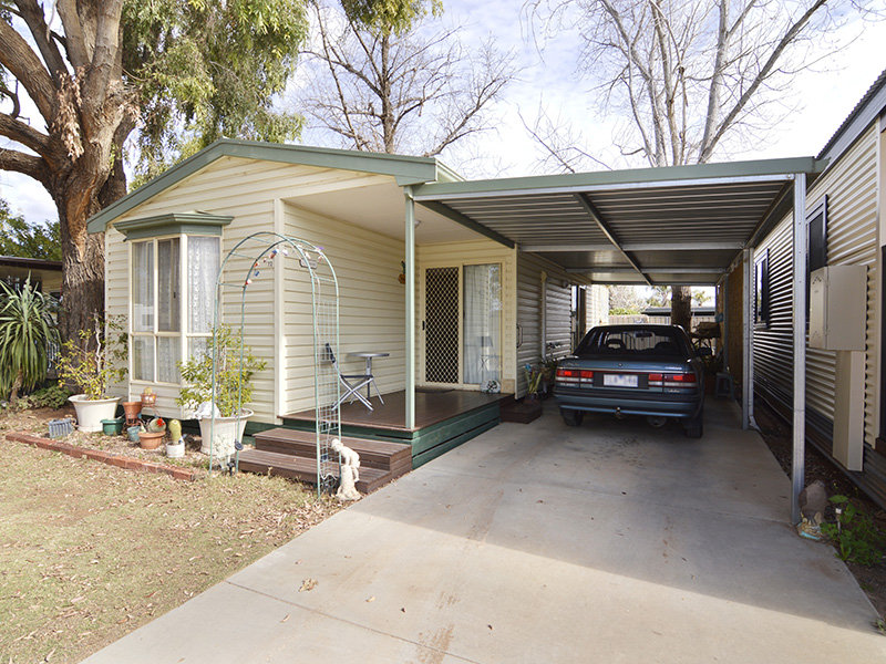 Site 72 All Seasons Caravan Park, Mildura, Vic 3500 Property Details