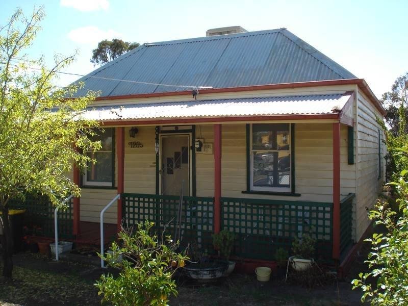 120 Inkerman Street, Maryborough, VIC 3465