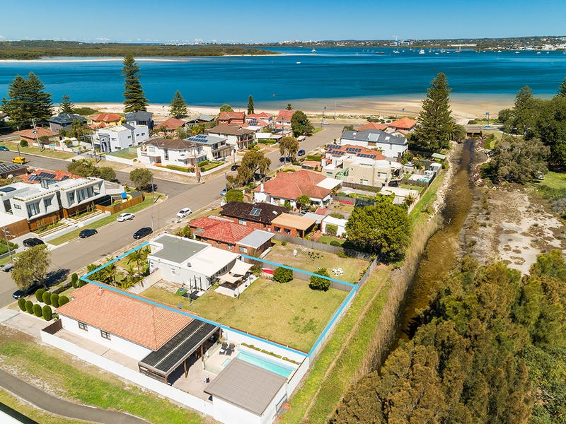 18 Waldron Street, Sandringham, NSW 2219 Property Details