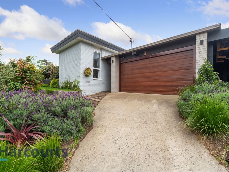 3 McKenzie Way, Langwarrin, Vic 3910 Property Details