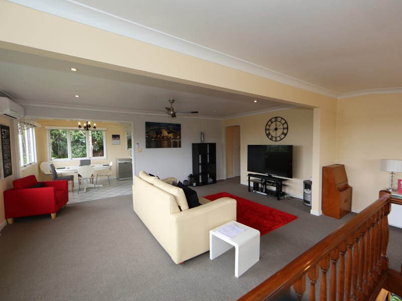 14 Dagmar Street, Holland Park West, QLD 4121