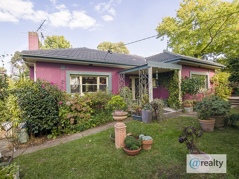 114 Badger Creek Road, Healesville, VIC 3777