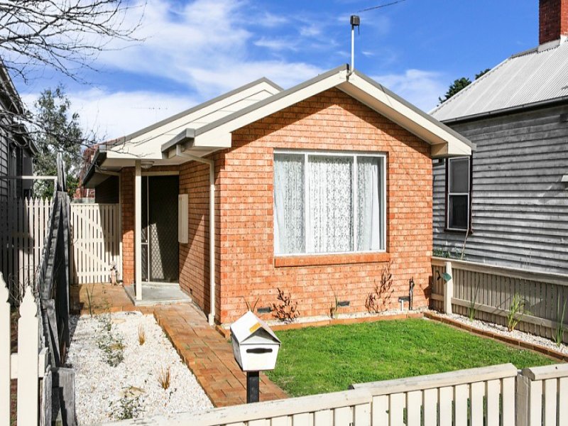 61 Hutton Street, Thornbury, Vic 3071 Property Details