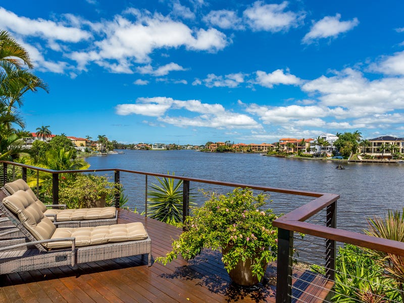 58 Montevideo Drive, Clear Island Waters, QLD 4226